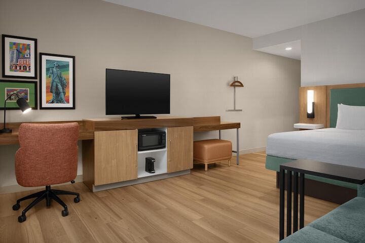 Room 9 of 55