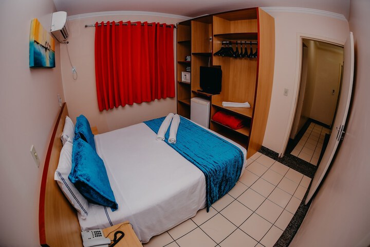 Room 7 of 55