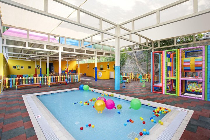 Childrens Activities 68 of 128