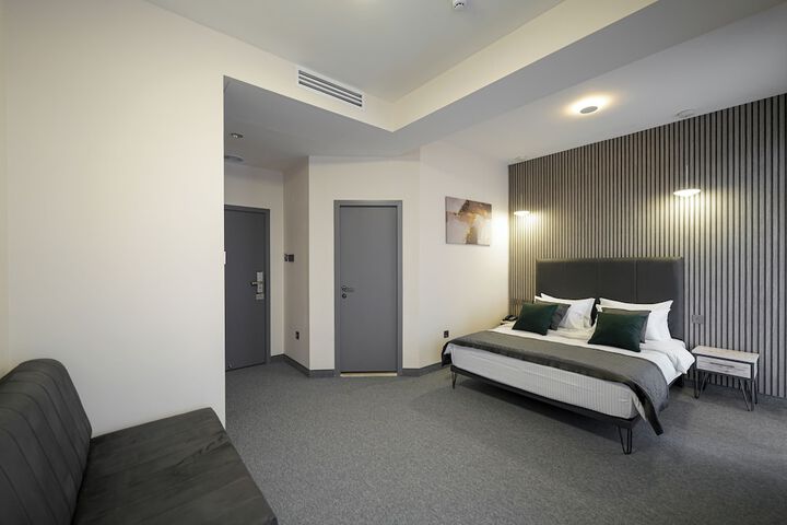 Room 79 of 209