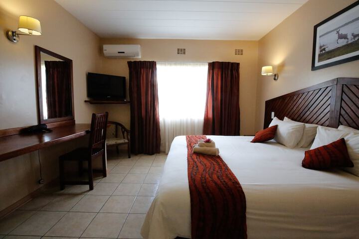 Room 11 of 54