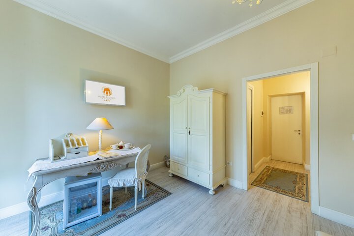 Room 63 of 134