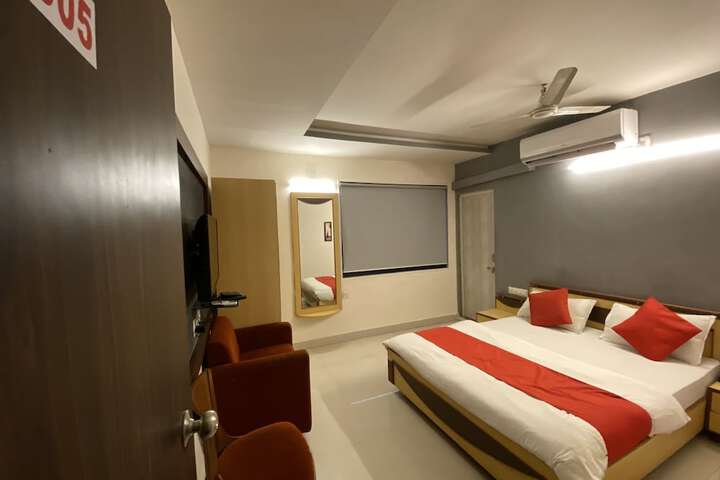 Room 17 of 52