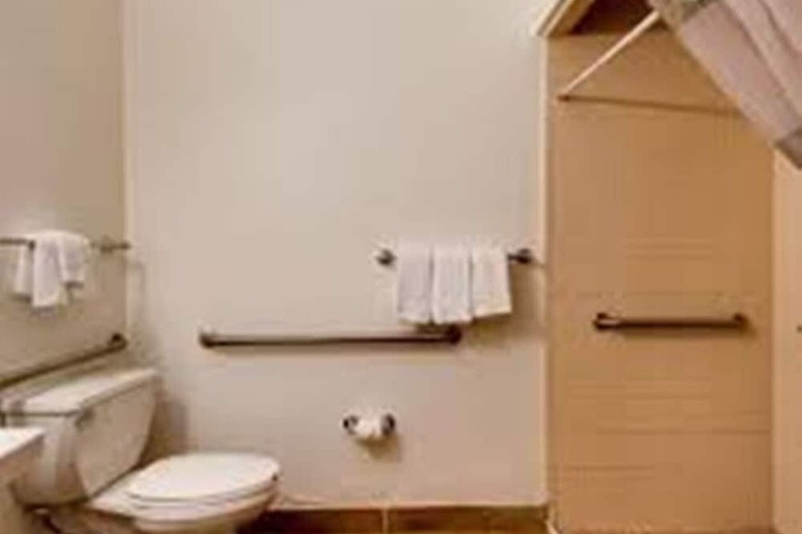 Room 20 of 38