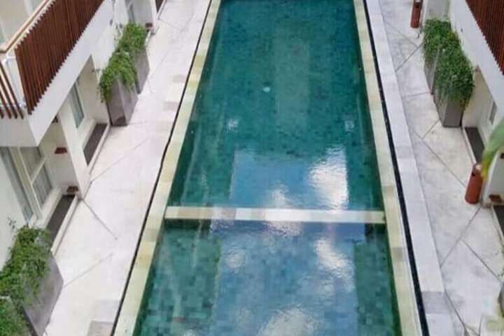 Pool 41 of 55