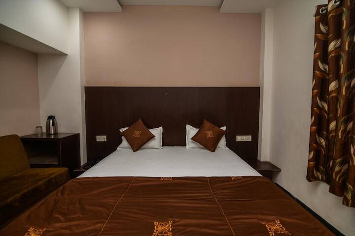 Room 22 of 57