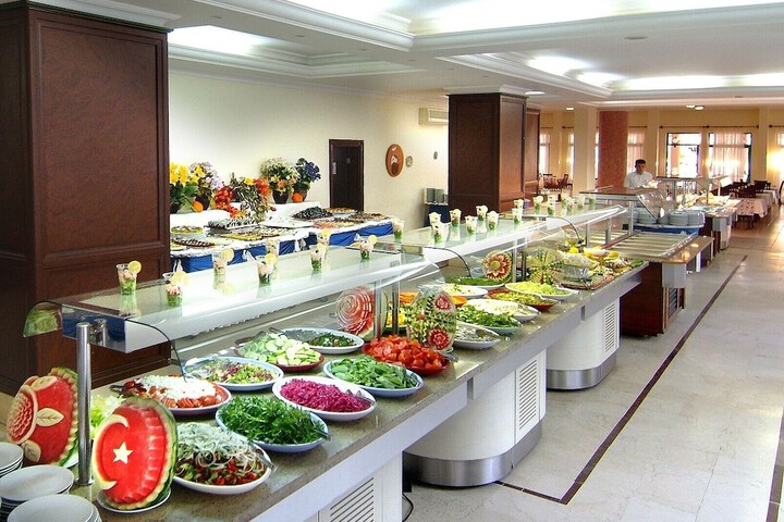 Dining 53 of 73