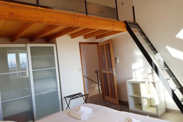 Room 35 of 51