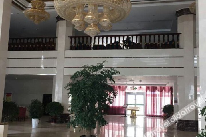 Naidong Hotel