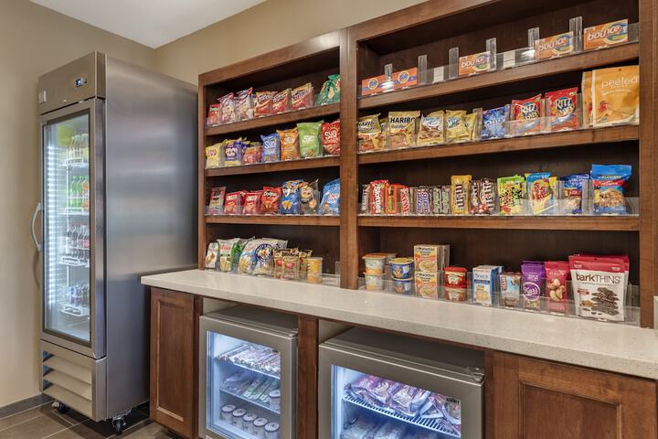 Snack bar
