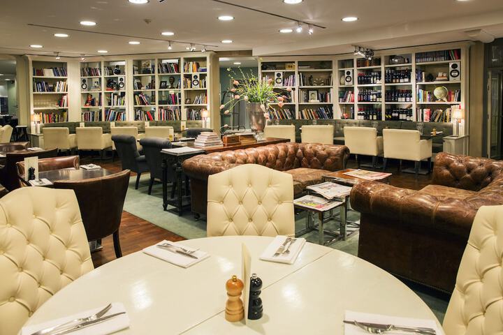 Dining 47 of 69