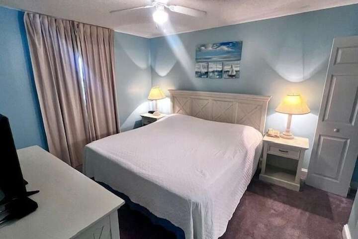 Room 3 of 32