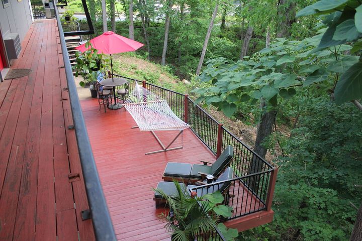 Sundeck 185 of 219