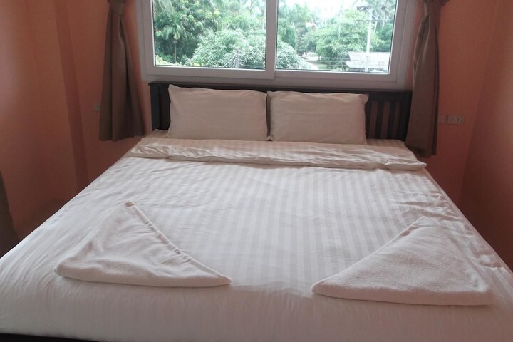 Room 3 of 19