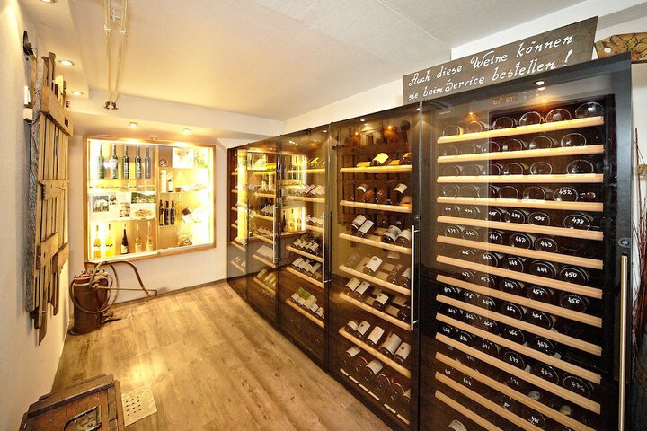 Dining Photos