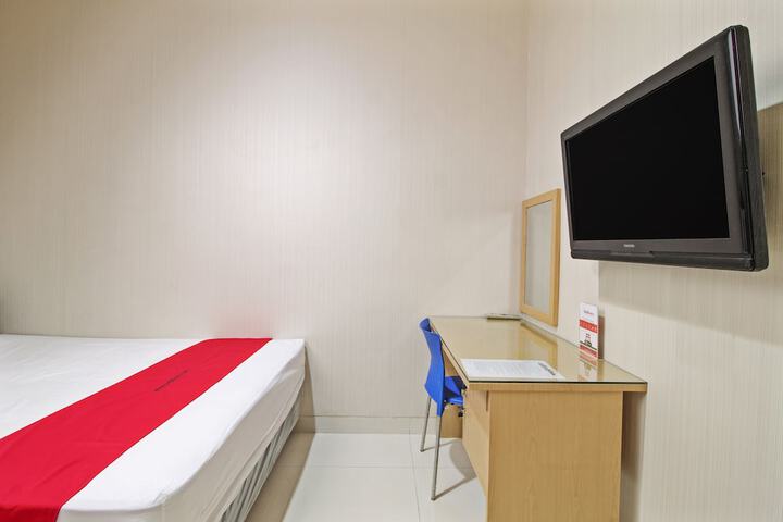 Room 15 of 30