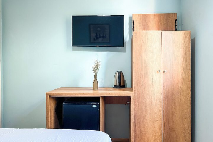 Room 68 of 107