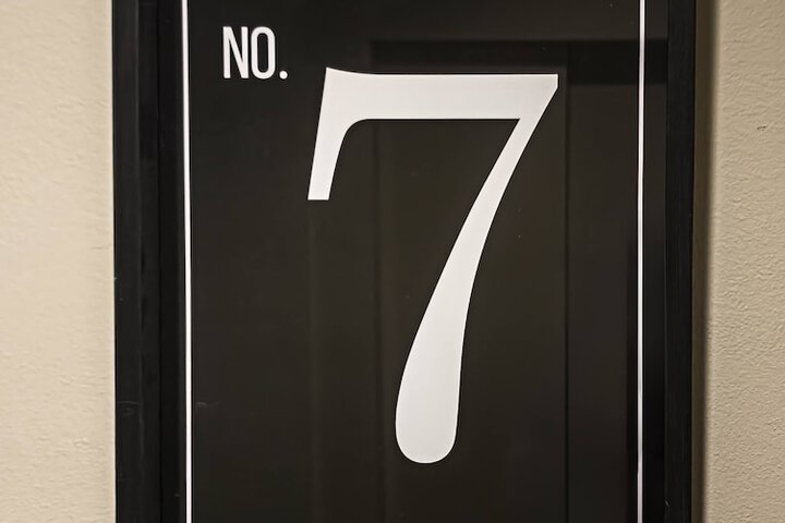 Ballroom/Hall 58 of 64