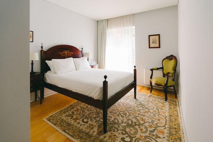 Room 2 of 52