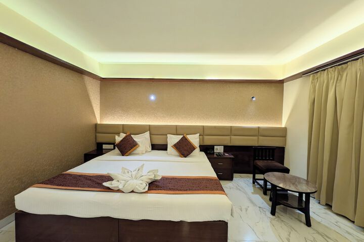 Room 30 of 184