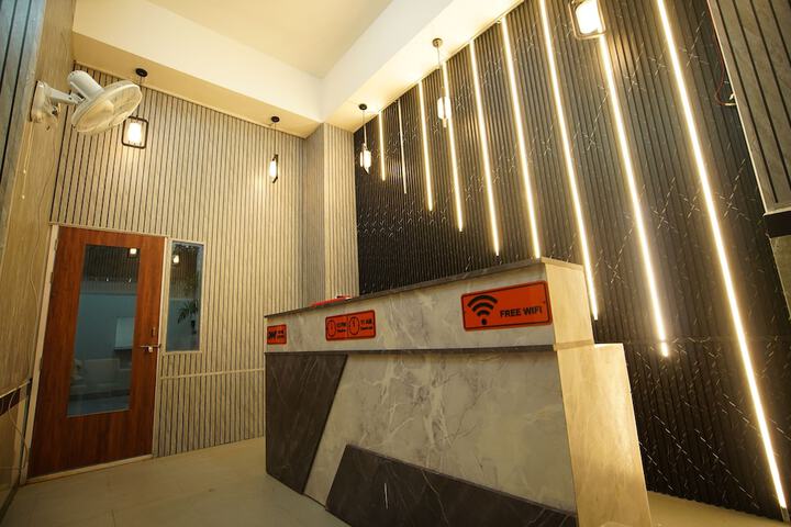 Hotel Interior 7 of 29