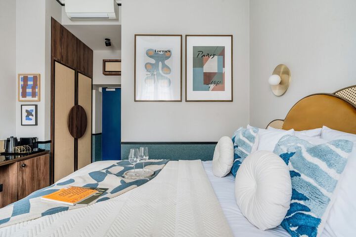 Room 26 of 224