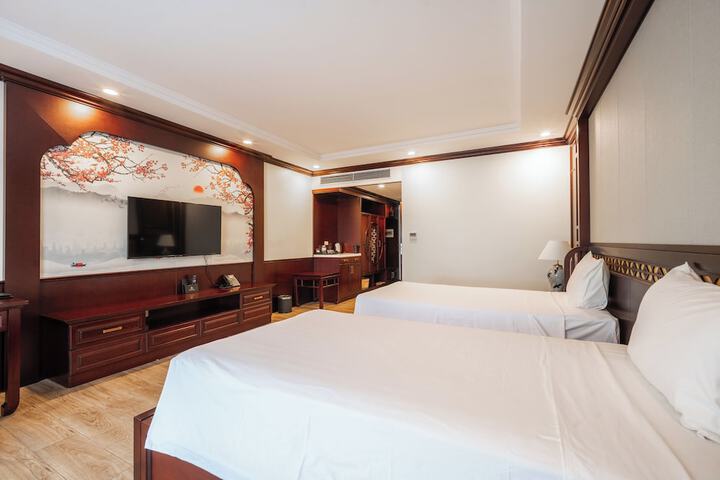Room 18 of 55