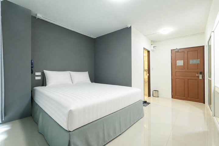 Room 7 of 50