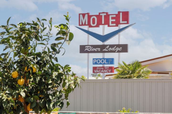 Property Grounds 32 of 34