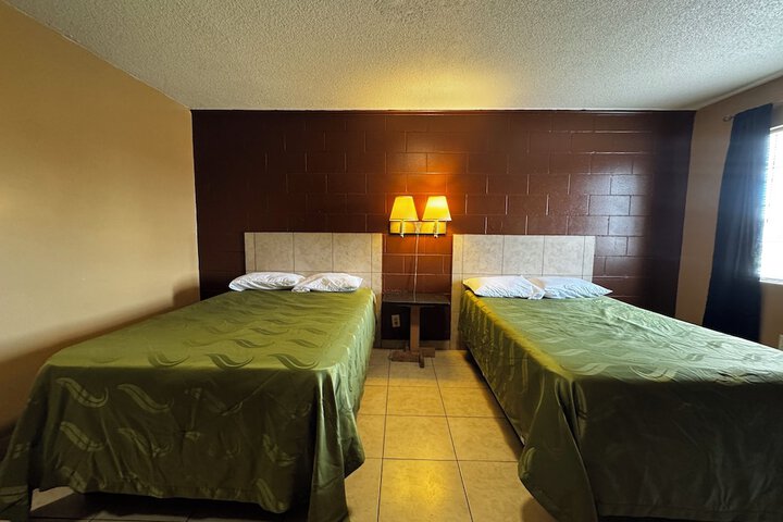 Room 11 of 43