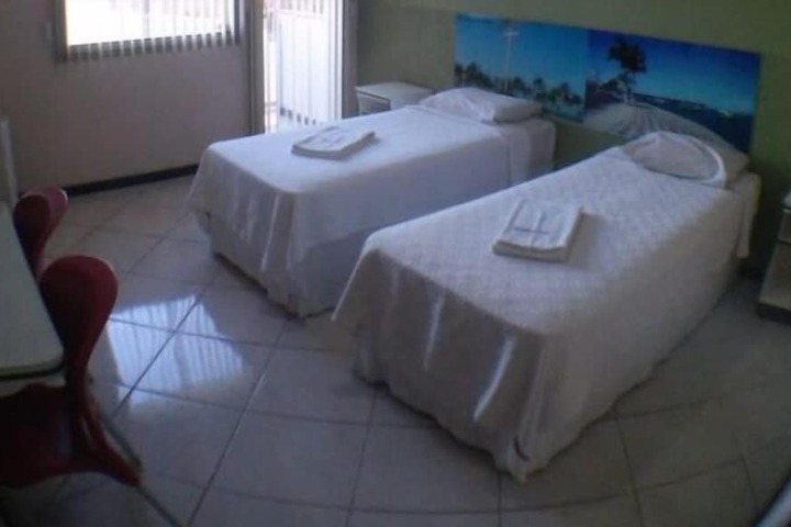 Room 6 of 6