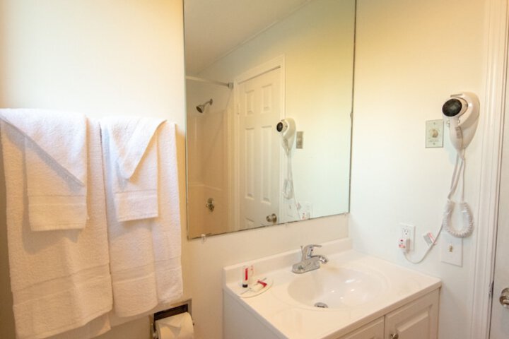 Room 156 of 207