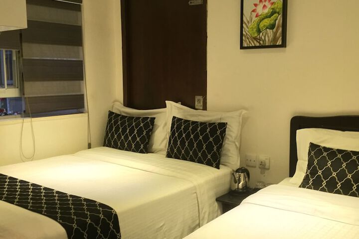 Room 14 of 73