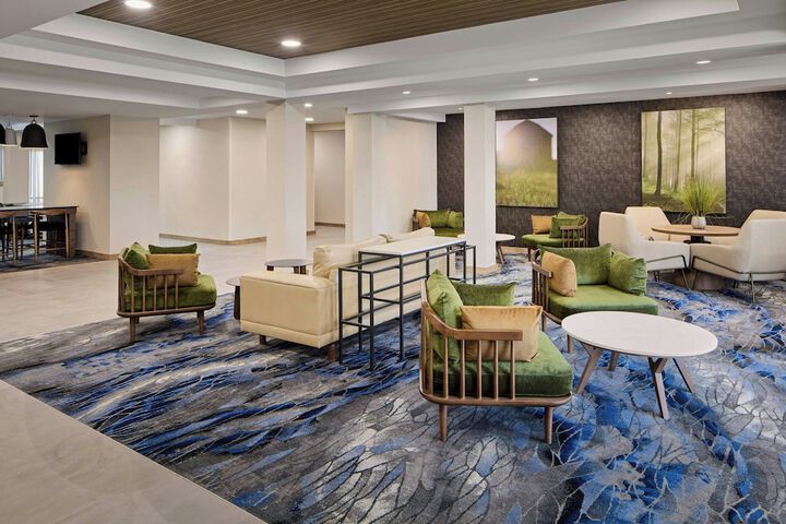 Hotel Lobby