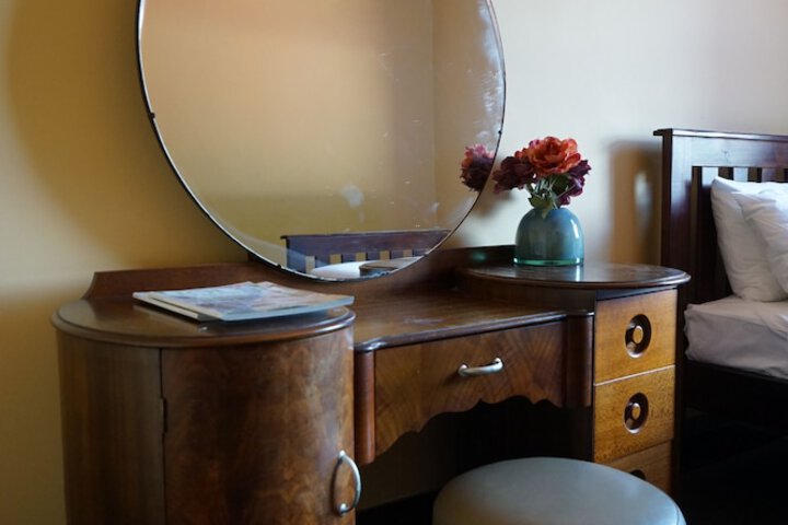 Room 19 of 39