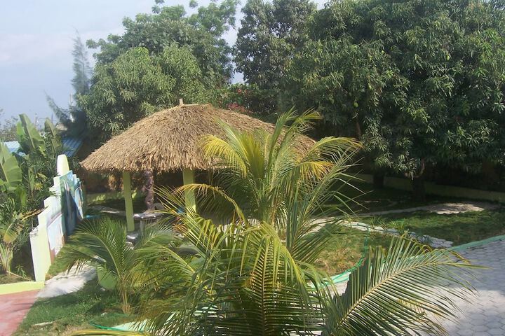 Room 10 of 48