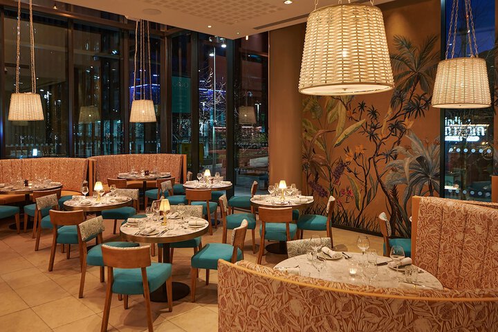 Dining 54 of 82