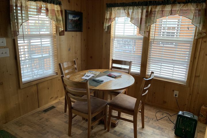 Room 27 of 53