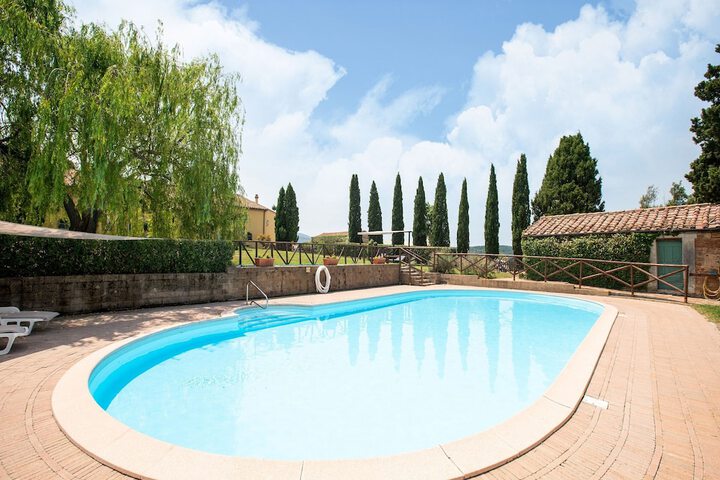 Pool 67 of 119