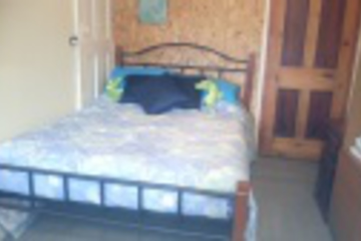 Room 52 of 407