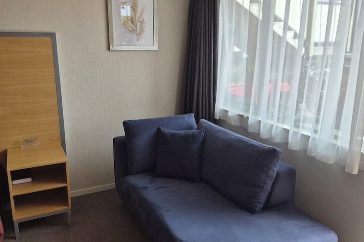 Room 11 of 51