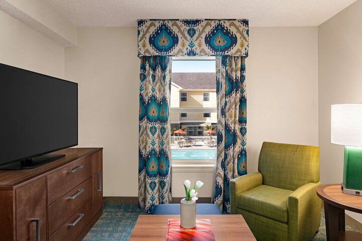 1 King Bed 1 Bedroom Suite (23 of 26)