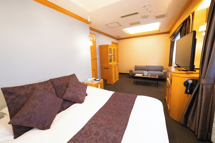 Room 48 of 239