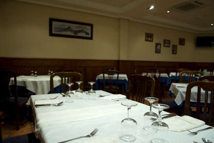 Dining Photos