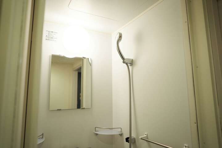 Room 14 of 45