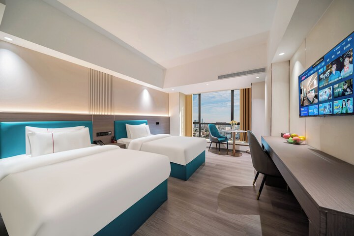 Room 20 of 41