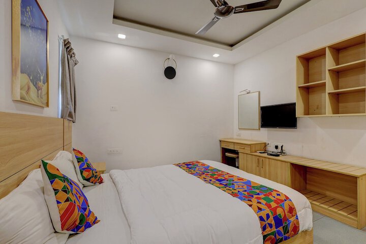 Room 17 of 36