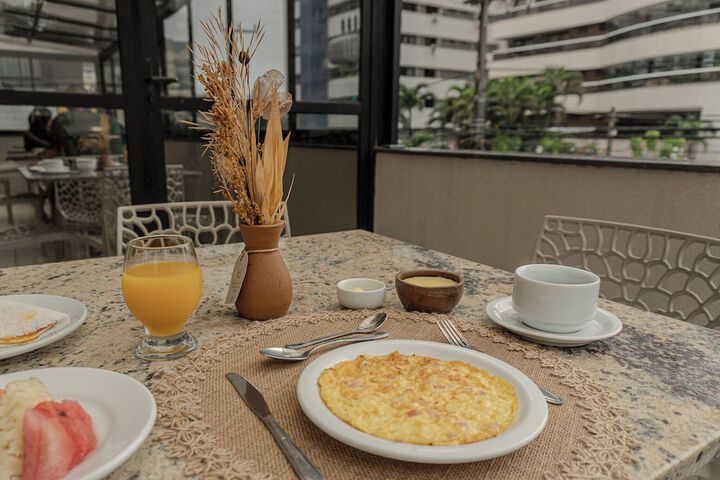 Breakfast/Coffee Service 47 of 75