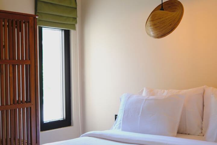 Room 38 of 115