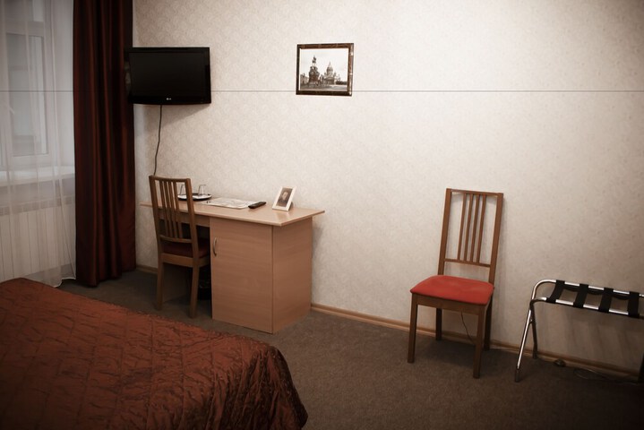 Room 19 of 45